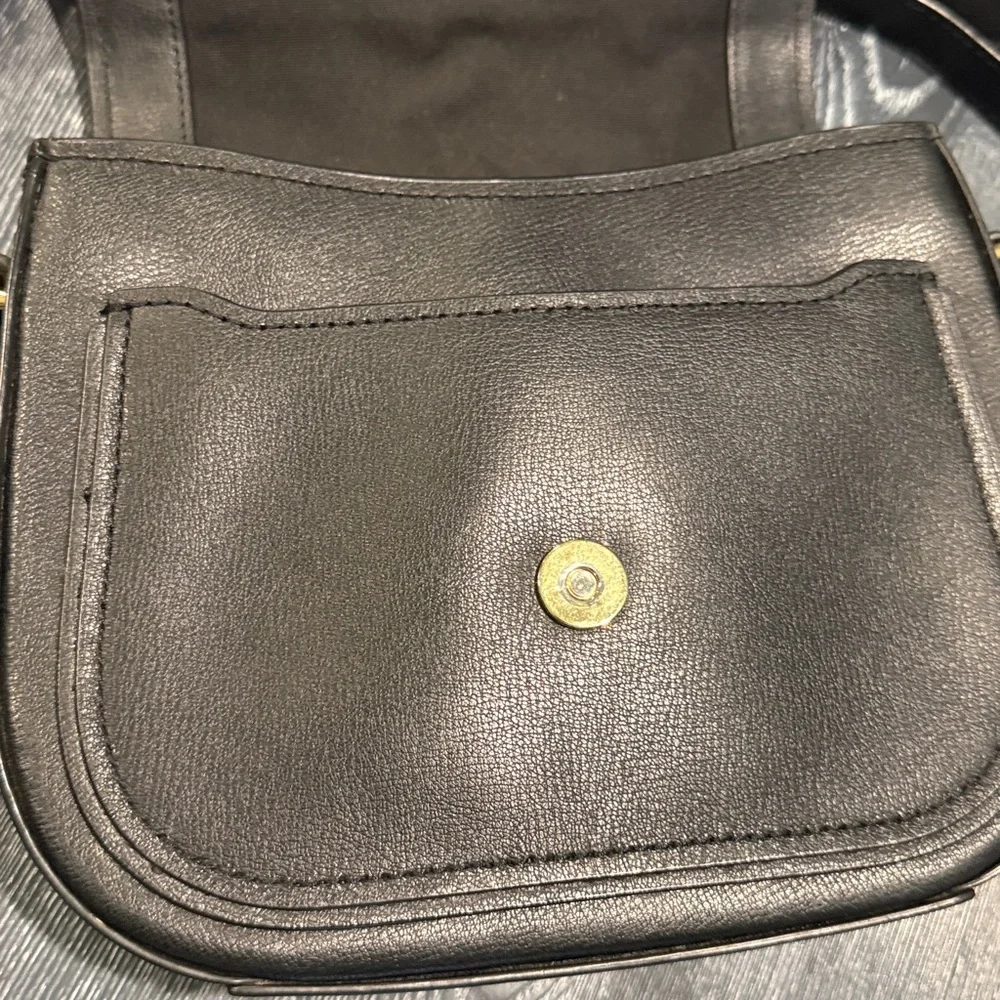 Marc Jacob’s Rider Crossbody - Picture 6 of 7